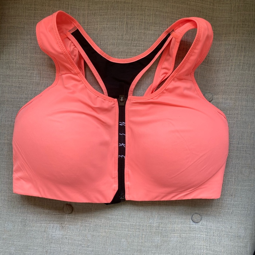 Nike Front ZIP Sports Bra
